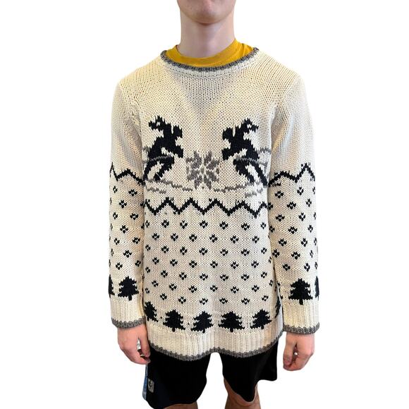 525 America Hand Knit Sweater Apres Ski Skier Snowflake Print L - Picture 1 of 9